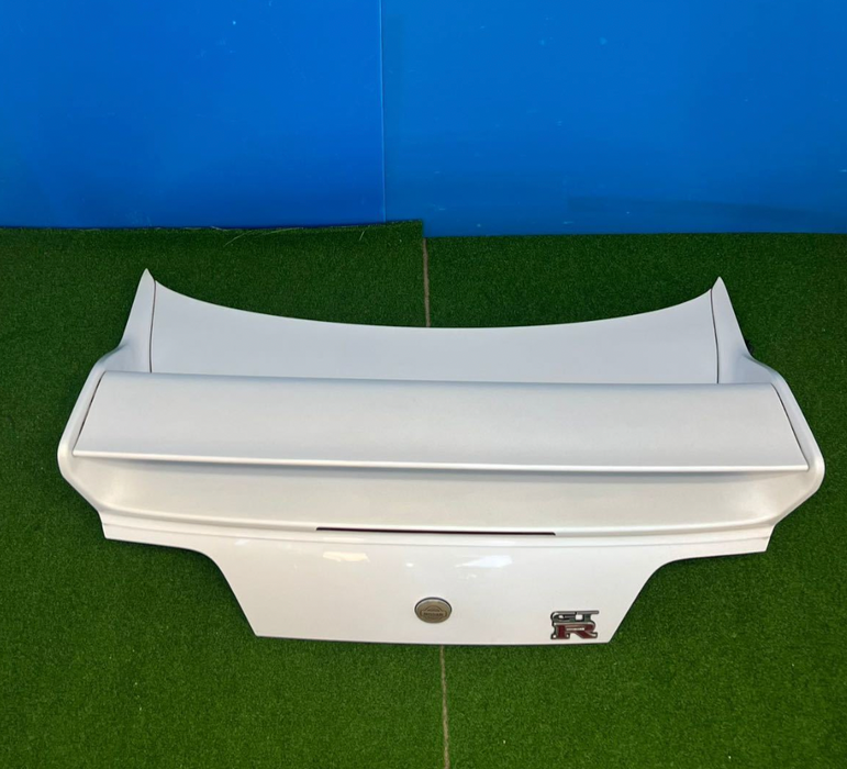 R33 OEM GTR Wing in QM1 White