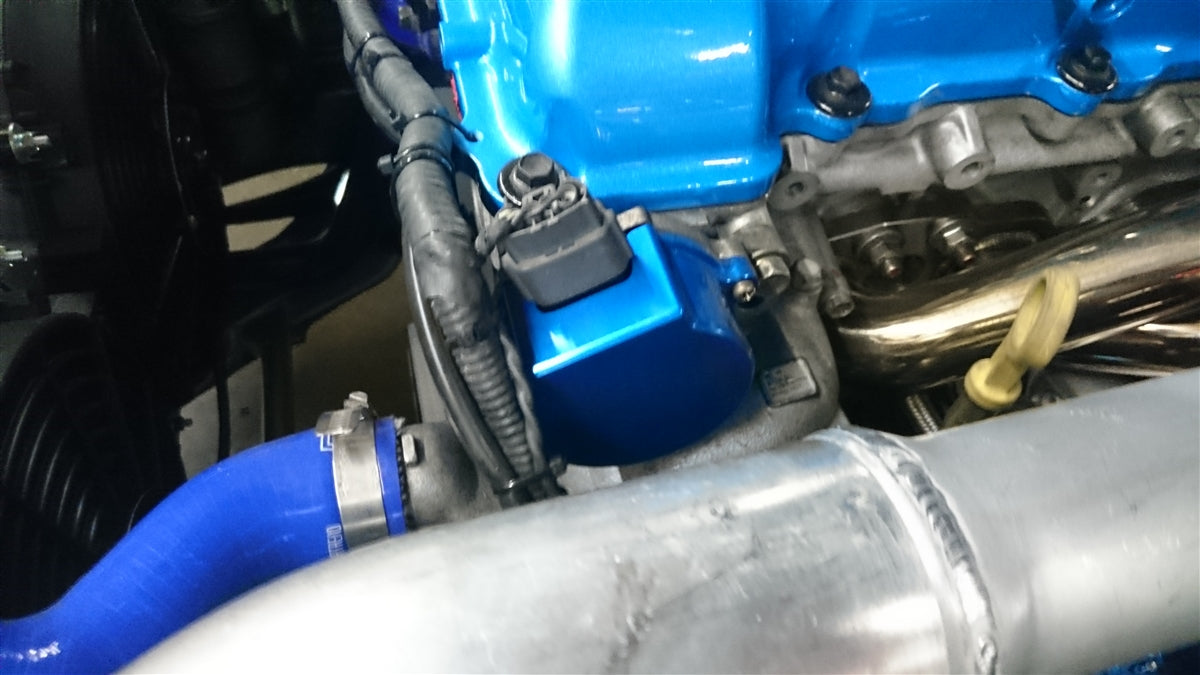 P2M - NISSAN SR20DET CAS COVER - BLUE (P2-CASNS20B-GD)