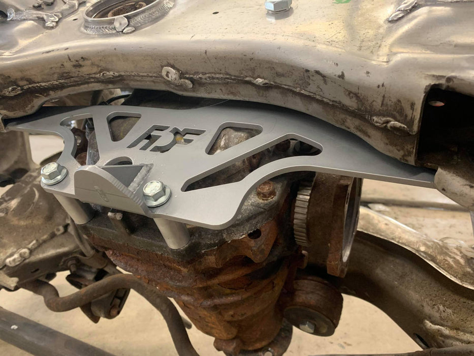 FDF - NISSAN 350Z/G35 DIFF BRACE